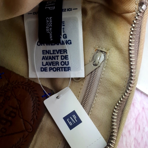 GAP Woven Mini Shoulder Bag - Picture 5 of 5
